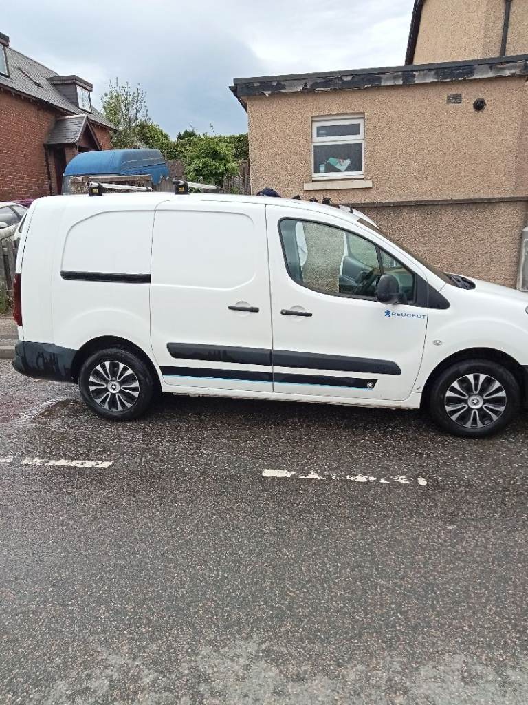 Peugeot, PARTNER, Panel Van, 2017, Manual, 1560 (cc)