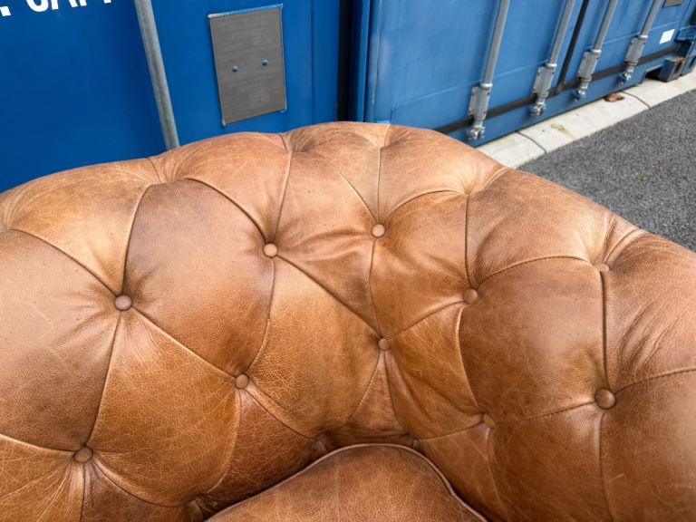 Alexander & James Buffalo Leather Sofa very good quality possible delivery 