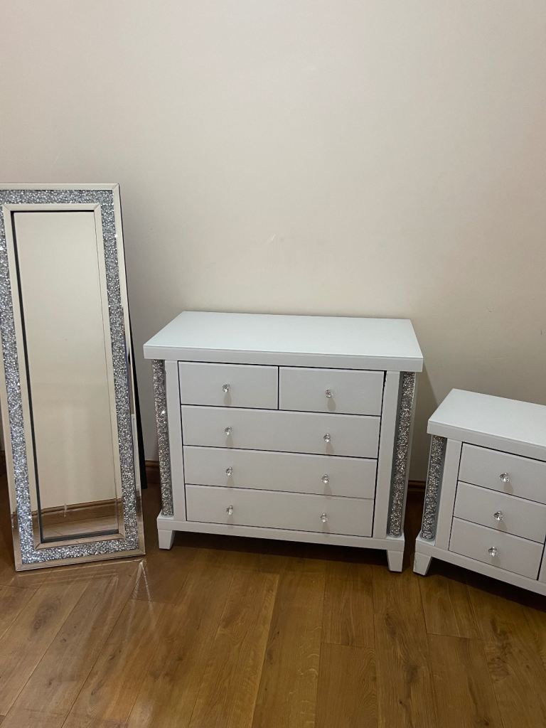 Bed room set