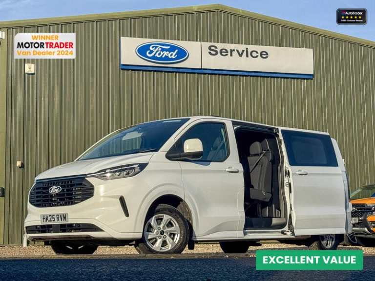 2025 Ford Transit Custom Crew Cab LWB L2H1 Low Roof Limited 320 Air Con Camera Sensors EURO 6 Cre...