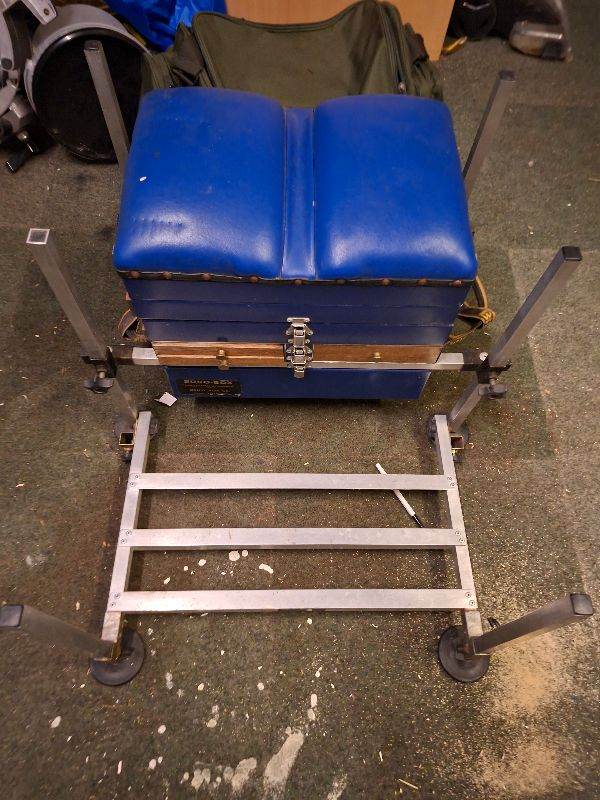 Gem/Brilo Fishing Seat