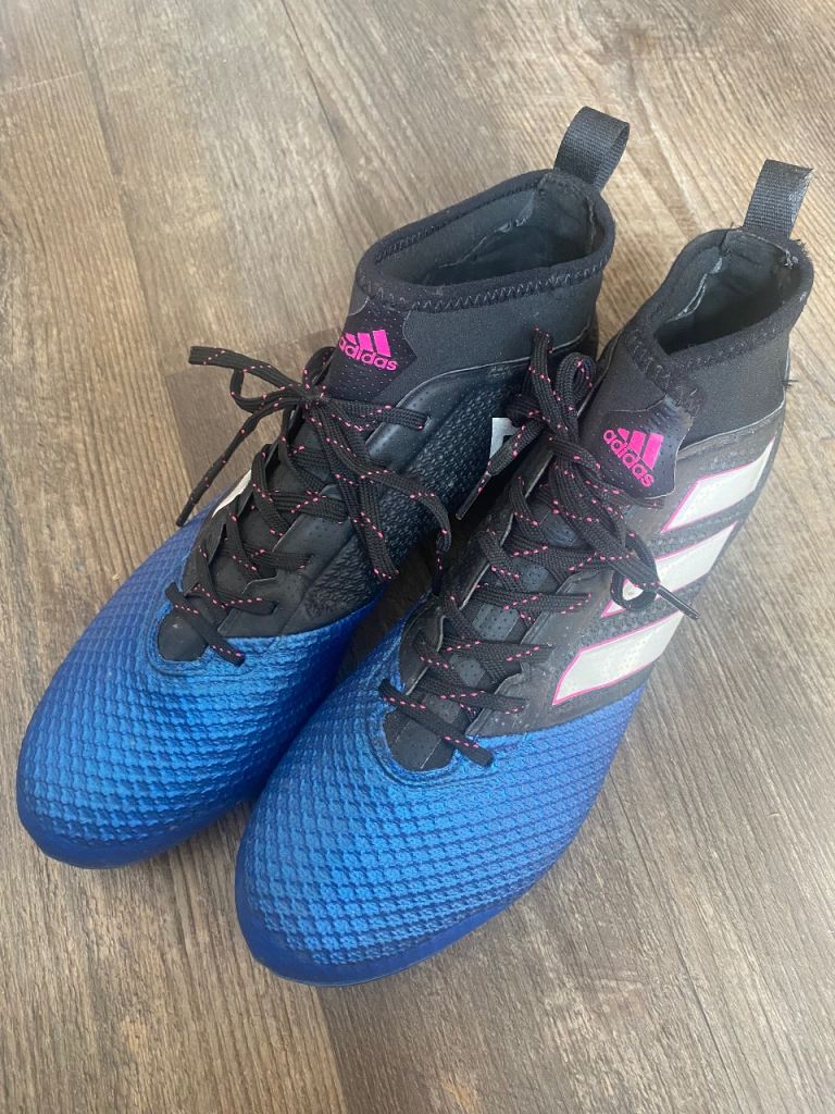 Adidas Artificial Grass Football Boots