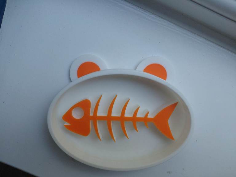 ** Brand New Unusual Slow Feeding Cat Bowl **