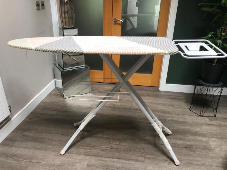 Russell Hobbs Heavy Duty Ironing Board 