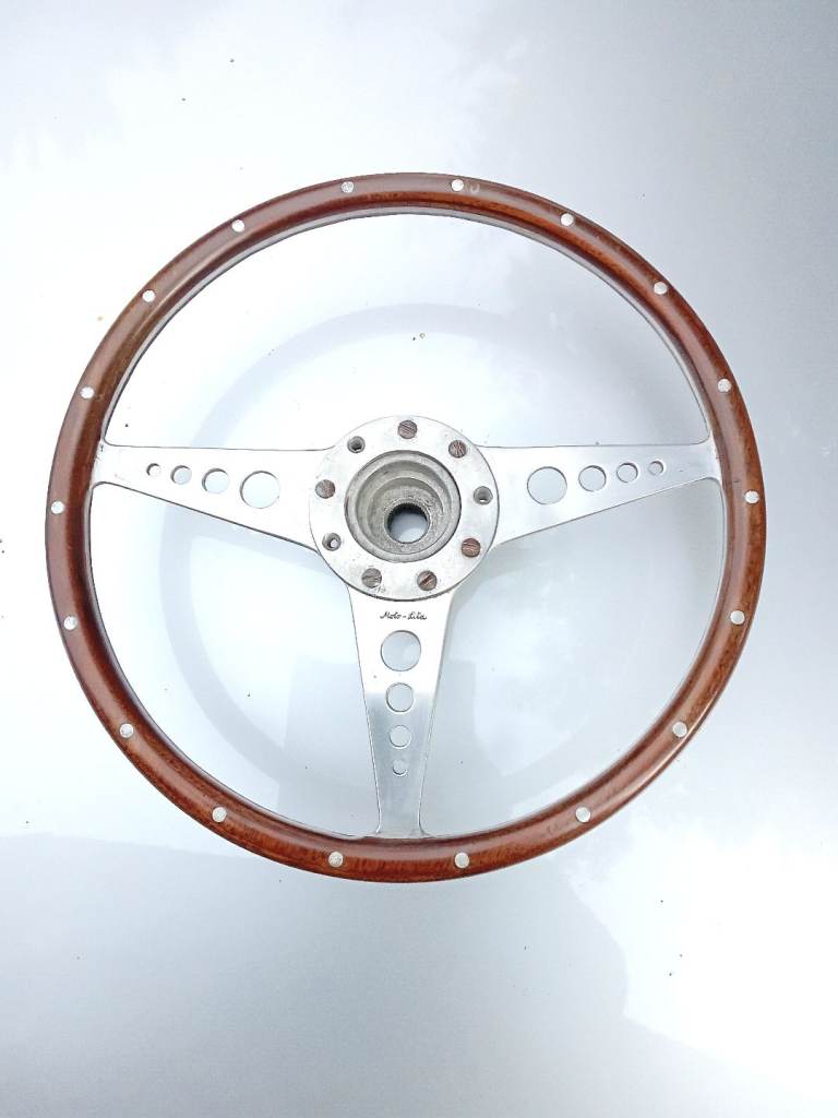 Jaguar Mk2 Moto-lita steering wheel
