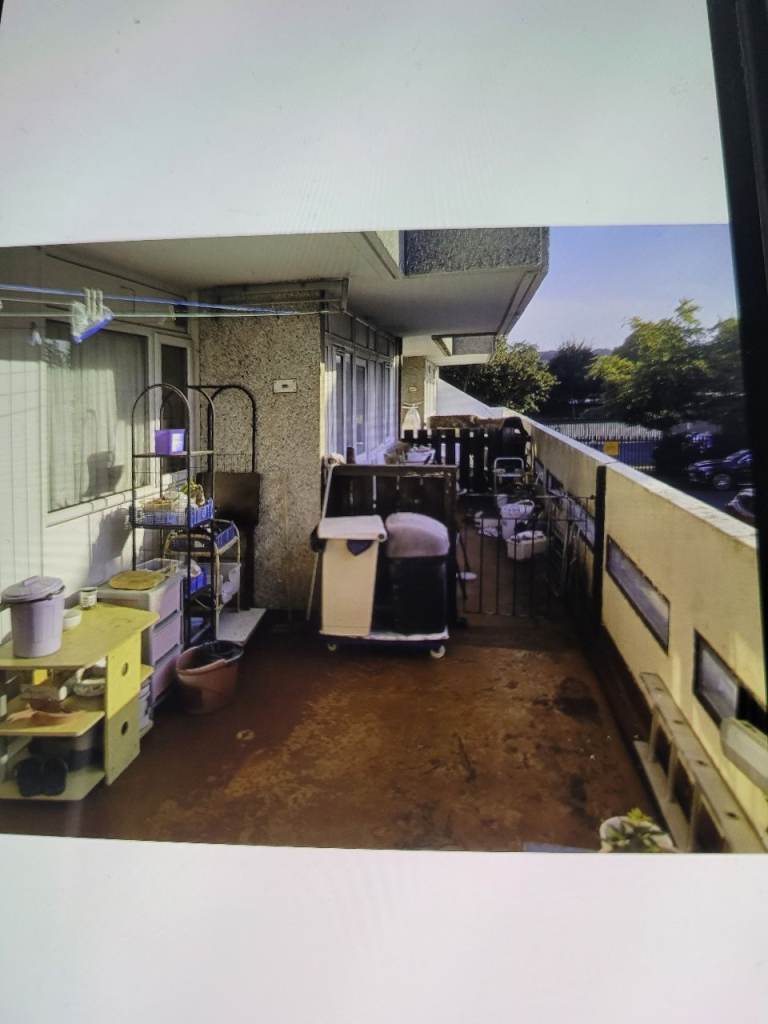 Freehold mid terraced house in Abbey Wood 