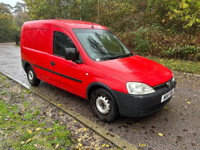 77,000 MILES VAUXHALL COMBO 1.3 CDTI 2011 1 OWNER ROYAL MAIL WITH FSH LONG MOT NO VAT