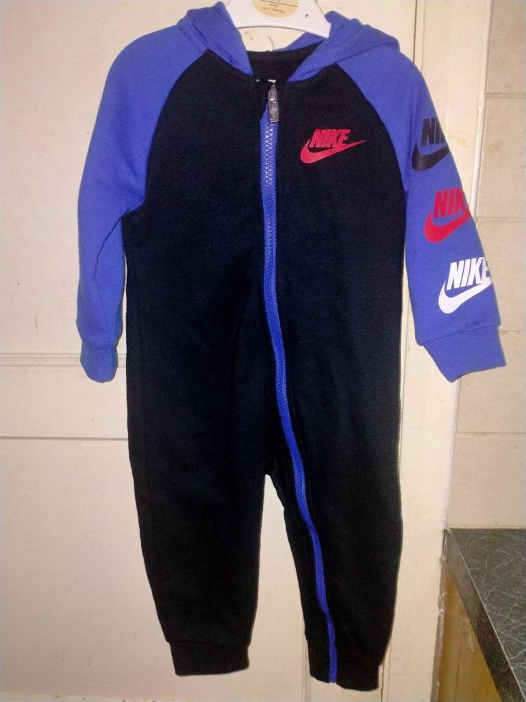 Nike Onesie 