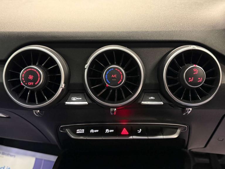 2016 Audi TT 1.8T FSI S Line 2dr COUPE PETROL Manual