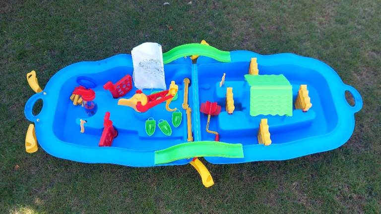 Kids' Water Playset/Trolley