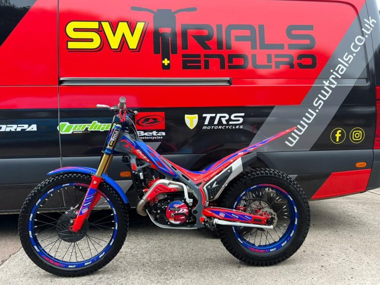 2025 Beta EVO Factory 2T 250cc Trials Bike - Top Spec 2-Stroke Off-Road Enduro 