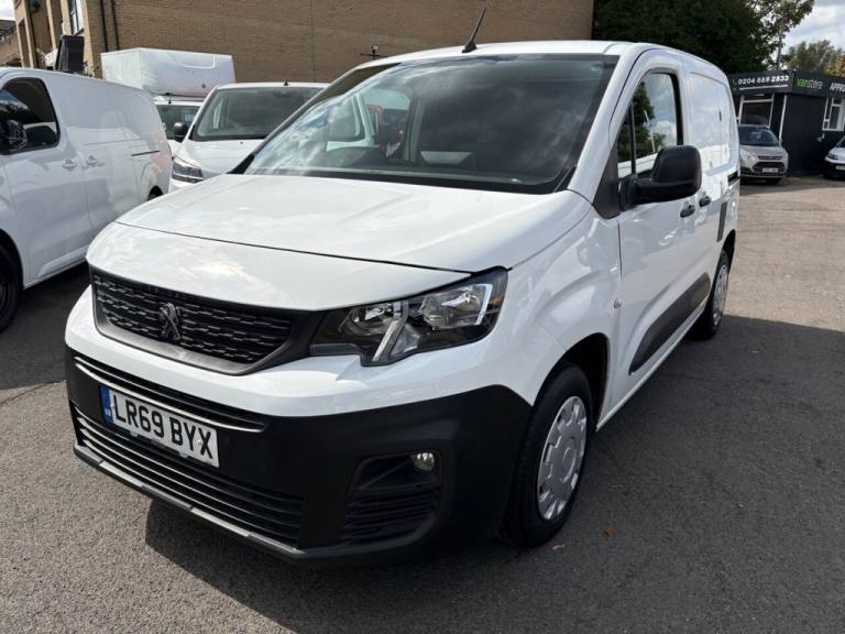 2019 Peugeot Partner White 1.5 BlueHDi 650 Professional SWB Van, 69,000 miles, Euro 6, 6-Speed m ...