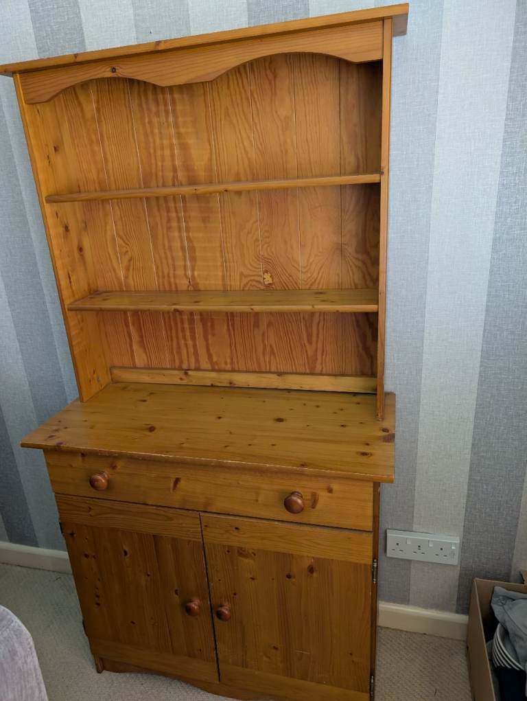 Pine Wood Dresser with Shelves and Storage – Good Condition
