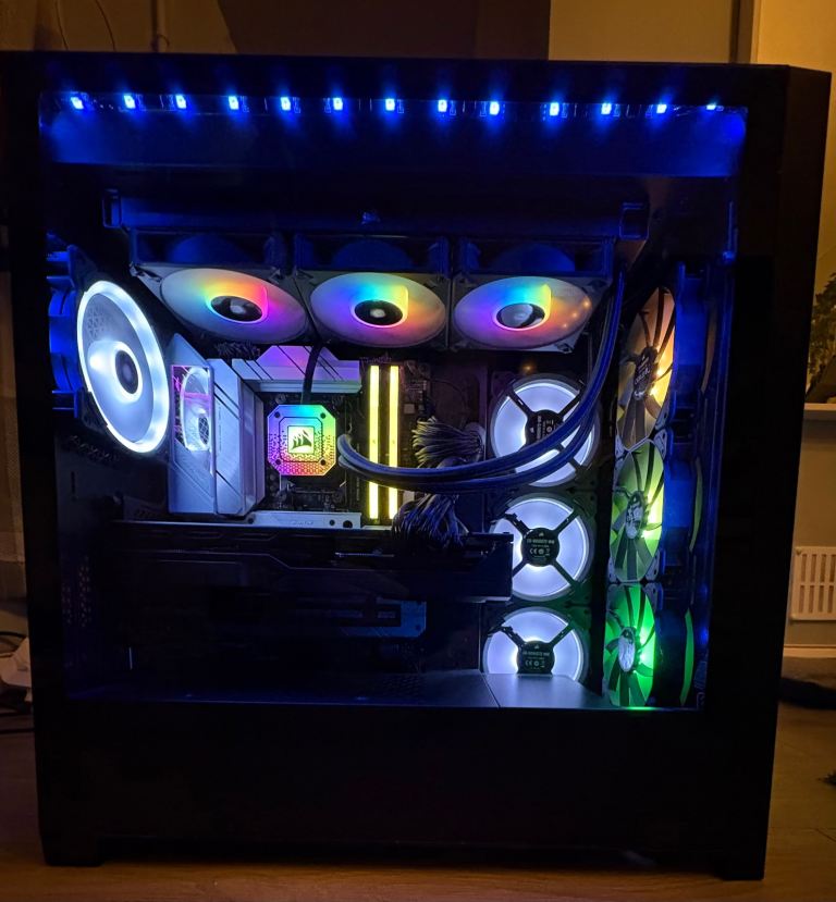 4K Gaming PC – RX 7900 XTX 24GB / Ryzen 9 7950X / 64GB DDR5 Ram / 2TB NVMe + 500gb NVMe / RGB