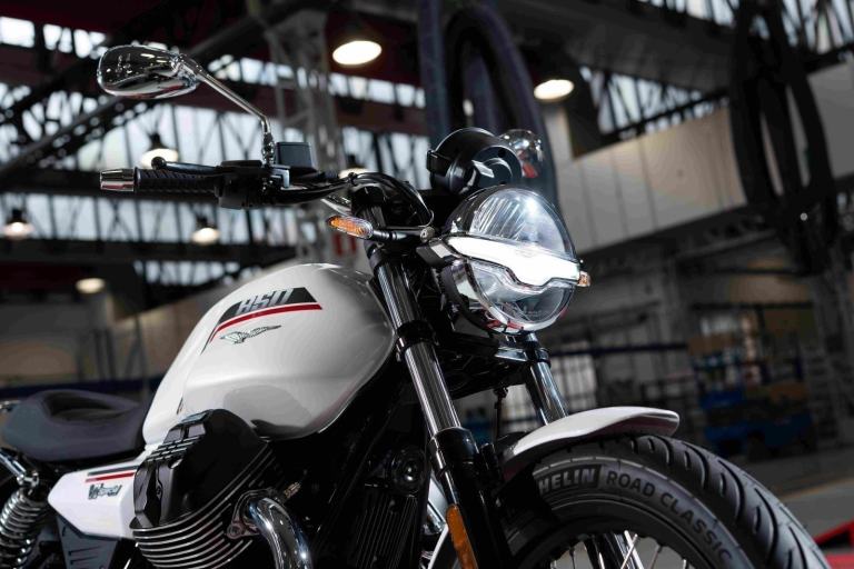 Moto Guzzi V7 Special, 2025 MODEL, IN STOCK NOW. SAVING £1000