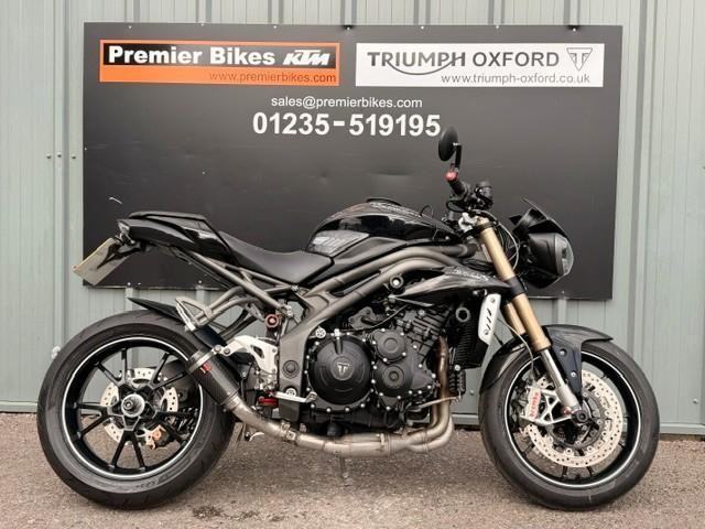 Stunning 2018/18 Triumph Speed Triple 1050 S Motorcycle 