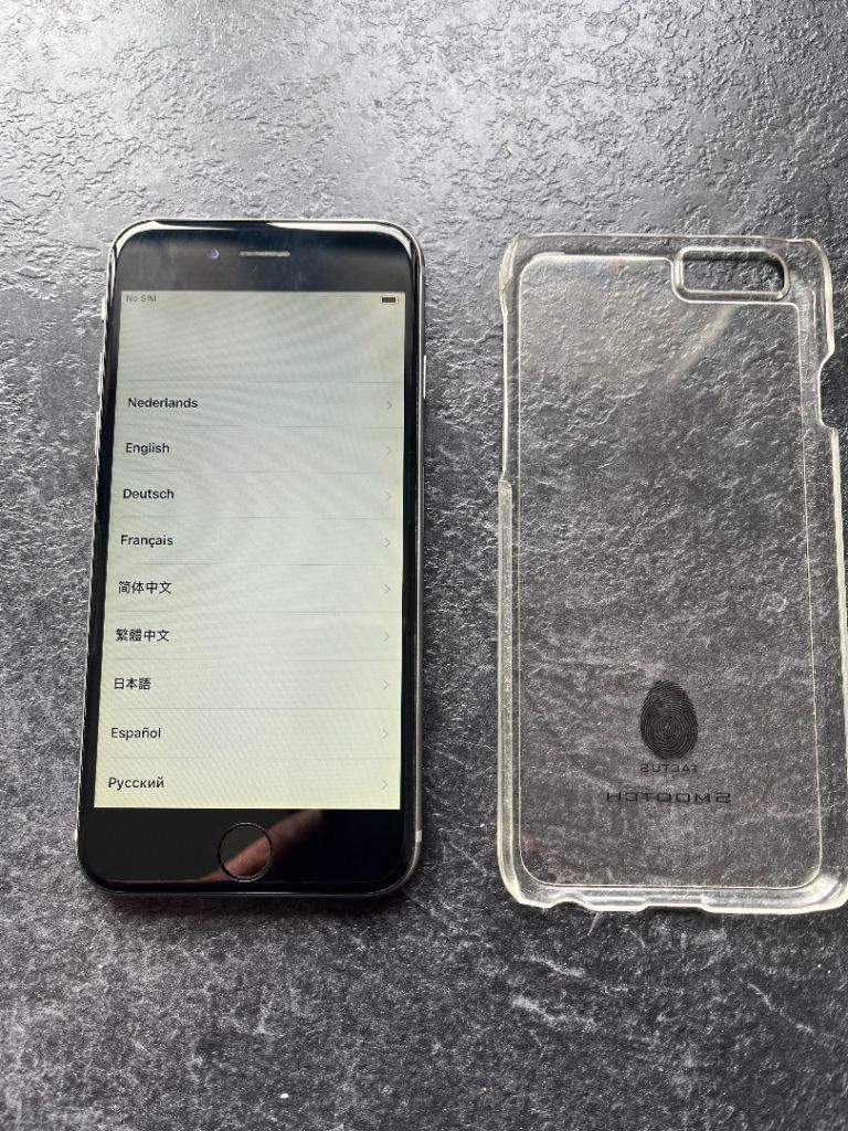 Apple iPhone 6S Silver with Clear Case – Good Condition
