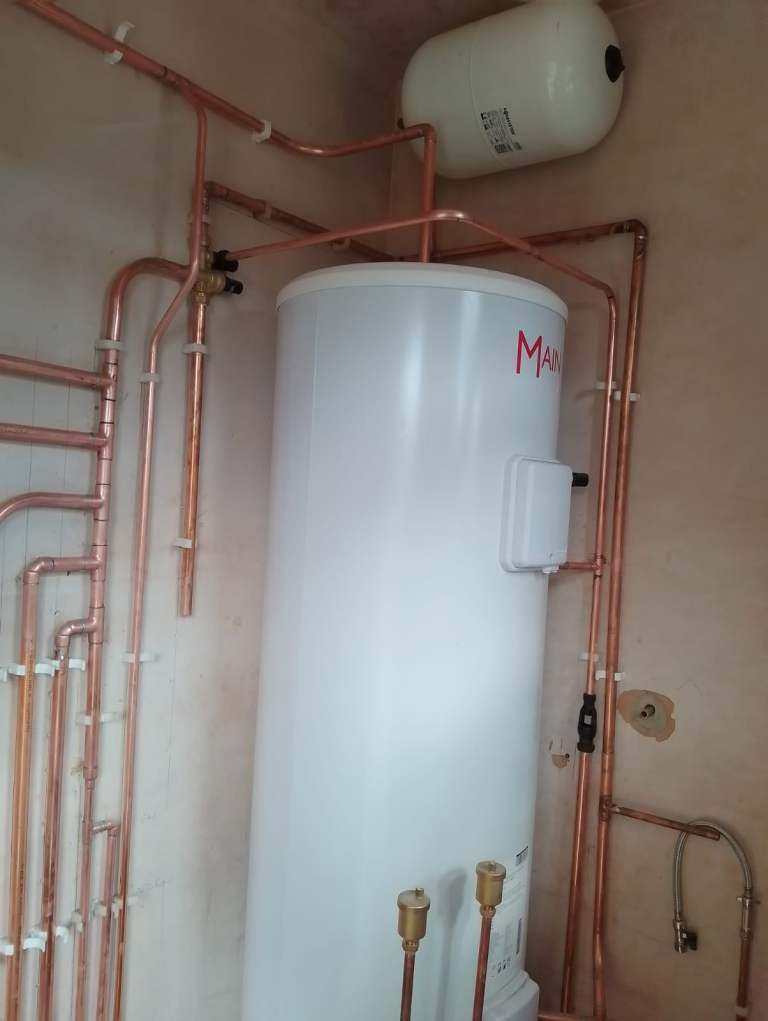 FULL HOUSE PLUMBING & HEATING-BOILER REPLACEMENT-GAS SAFE-UNDERFLOOR HEATING-BACKBOILER