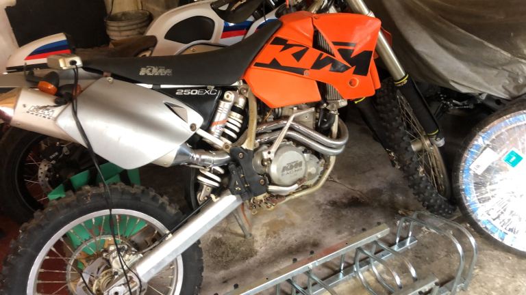 KTM 250 EXC 2002 4-Stroke