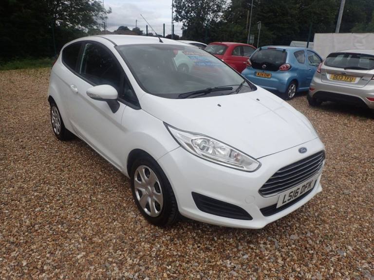 2016 Ford Fiesta 1.25 Style 3dr HATCHBACK PETROL Manual