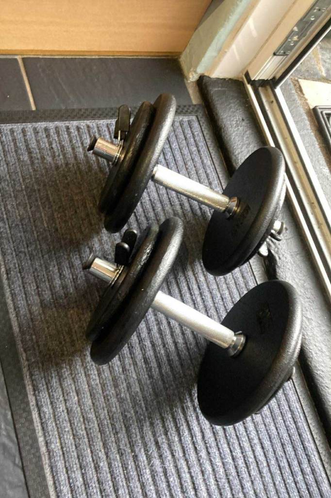 2 x 15kg Dumbells 