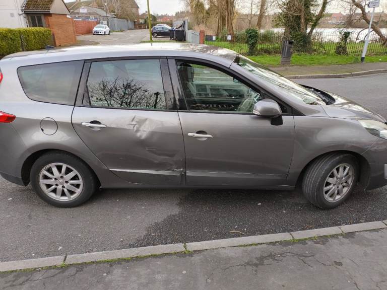 Renault, GRAND SCENIC, MPV, 2010, Manual, 1461 (cc), 5 doors