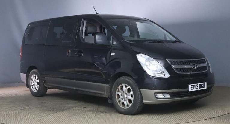 2012 Hyundai i800 2.5 CRDi Style Auto Euro 5 5dr MPV Diesel Automatic