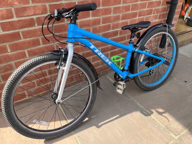 Trek Wahoo 24” suit 8yr-12yr