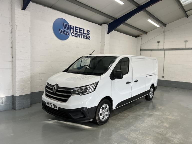 2022 Renault Trafic 2.0 dCi Blue LL30 Business+ Panel Van 5dr Diesel Manual L2 H1 Euro 6 (s/s)  P...