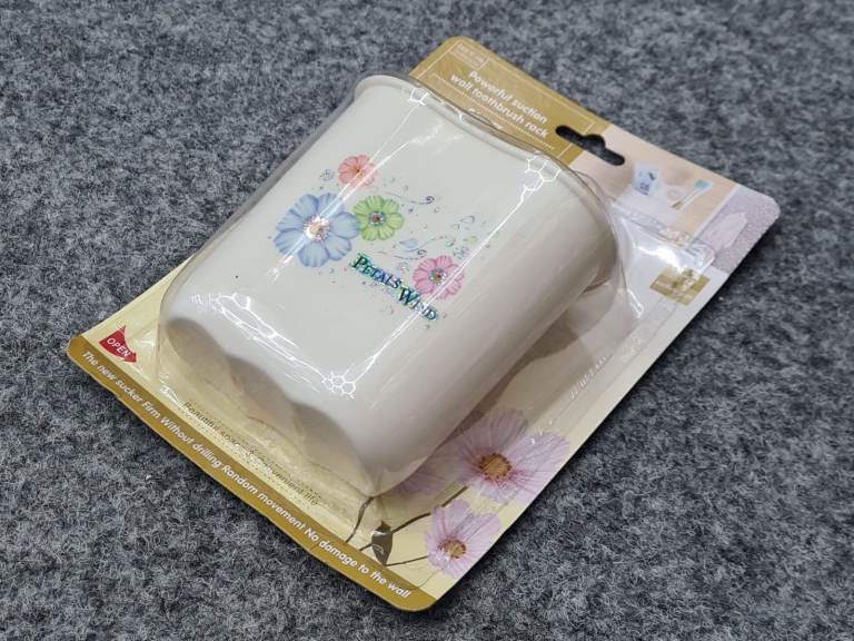 Wall-Mounted Suction Toothbrush Holder Cup – No-Drill Bathroom Tumbler (Floral Design)