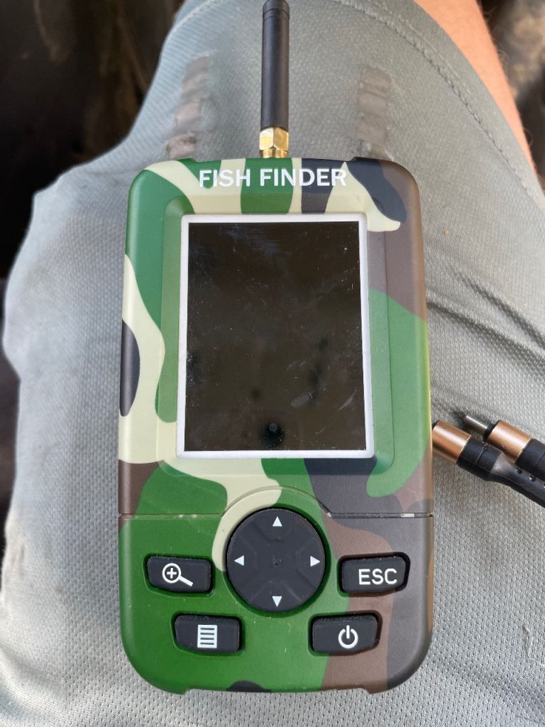 second hand fish finders Vintage President 410 410WA Marine Boat Straight Line Depth Sounder Finder What is a good second-hand