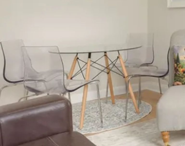 New glass dining table SOLD - proceeds to hedgehog rescue