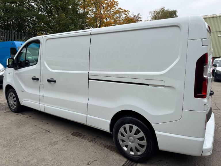 2018 Vauxhall Vivaro 1.6 CDTi 2900 Sportive Panel Van 5dr Diesel Manual L2 H1 Euro 6 (120 ps) PAN...