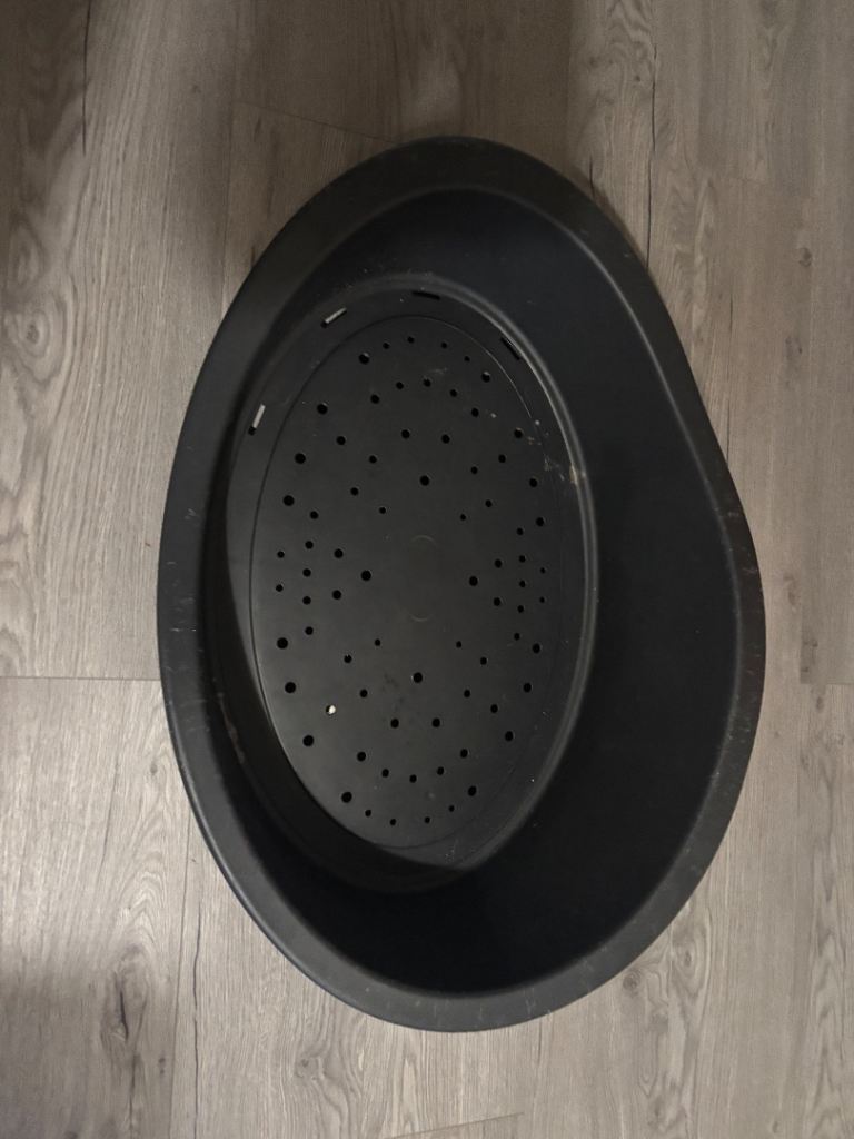 Plastic dog bed ( small or medium) 