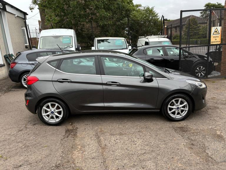 2018 Ford Fiesta 1.0 EcoBoost Zetec 5dr HATCHBACK PETROL Manual