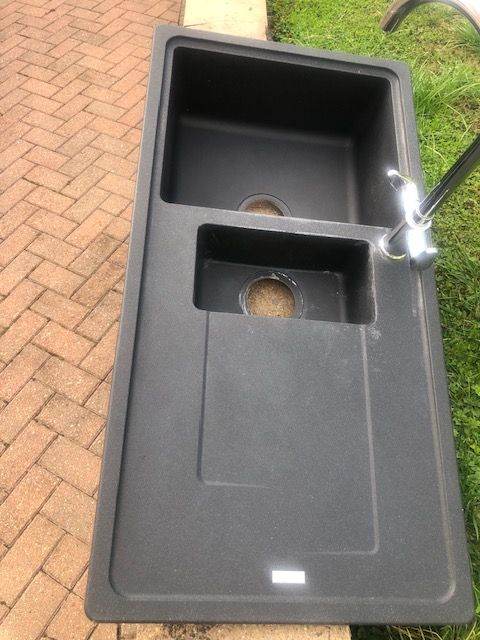 Franke kitchen sink and tap - used but good condiition