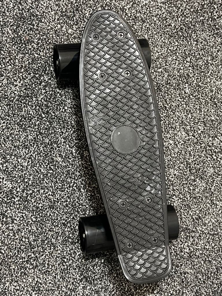 Black Penny Style Skateboard (no brand) – Good Condition