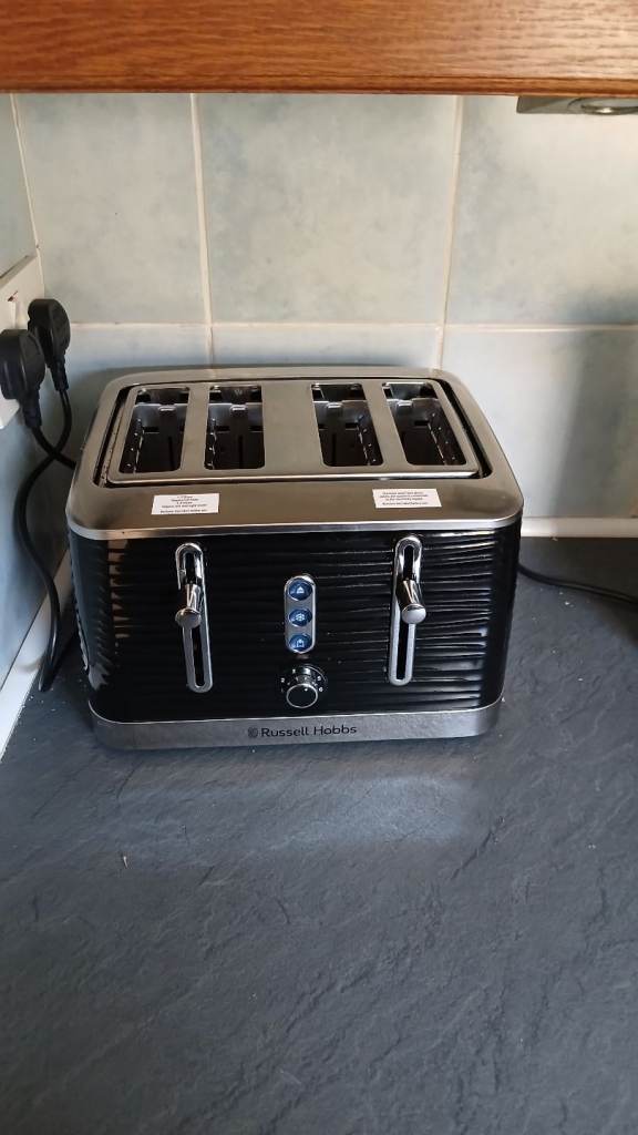 Black Russell Hobbs 4 Slice Toaster Excellent Condition 