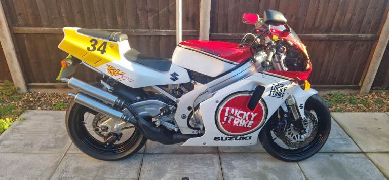 Suzuki, rgv250 vj22A