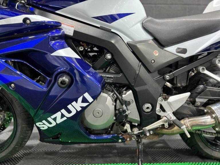 2005 55 SUZUKI SV1000S FINANCE SPECIALISTS APPLY NOW