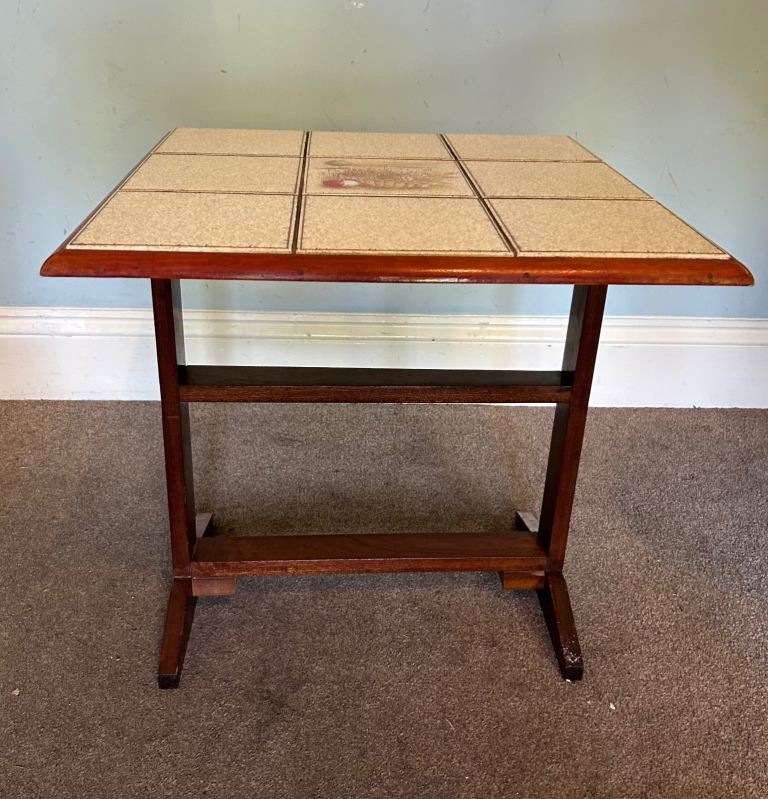 Vintage Folding Tiled Top Coffee Table H19in/48cm W/D19.5in/45cm Good condition  J330