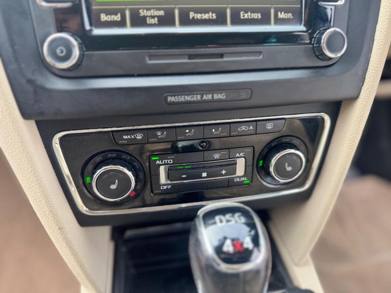 2014 Skoda Superb 2.0 TDI CR 170 Elegance 4X4 5dr DSG ESTATE DIESEL Automatic