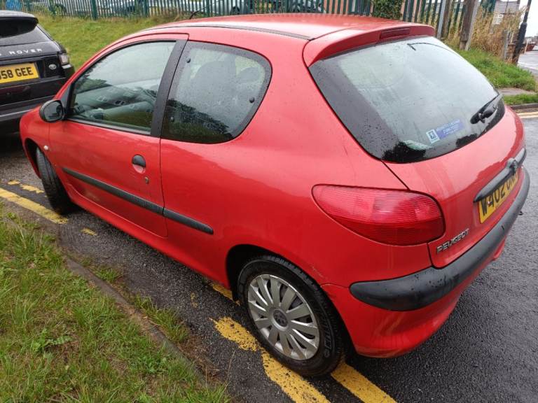 Peugeot, 206, Hatchback, 2000, Manual, 1124 (cc), 3 doors