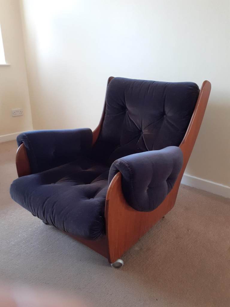 Vintage G Plan 'Saddleback' 3 piece suite