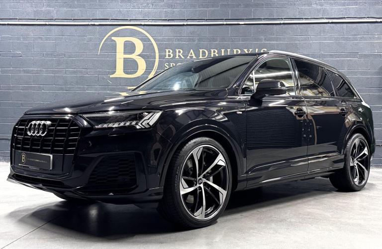 AUDI Q7 3.0 TFSI V6 55 Black Edition 2021