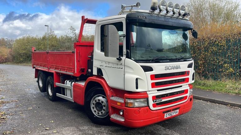 2010 (60) SCANIA P280 TIPPER. 26 TON GVW. REAR LIFT AXLE. FULLY LOADED