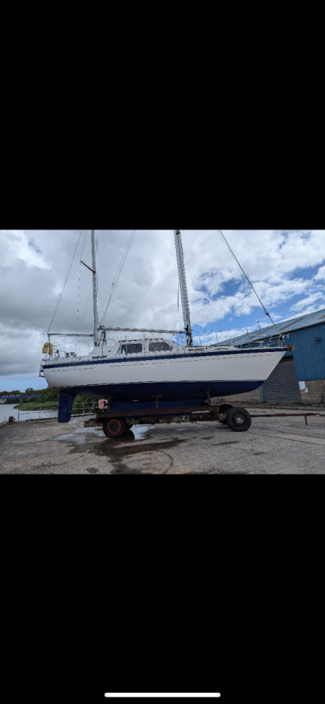 38’ sailing boat 