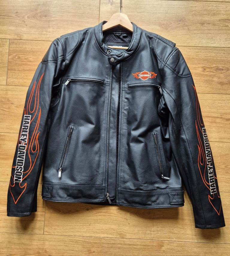 NWT Genuine Harley Davidson Mens Leather Riding Jacket in Medium