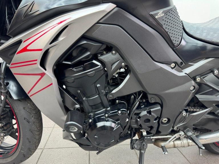 KAWASAKI Z1000 BLACK 2019 19 REG ZR 1000 HKF 12,058 MILES 1043CC USED MOTORCYCLE