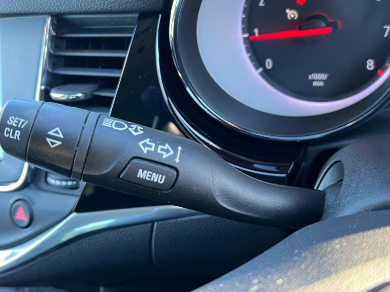 2019 Vauxhall Astra 1.4T 16V 150 Griffin 5dr HATCHBACK PETROL Manual